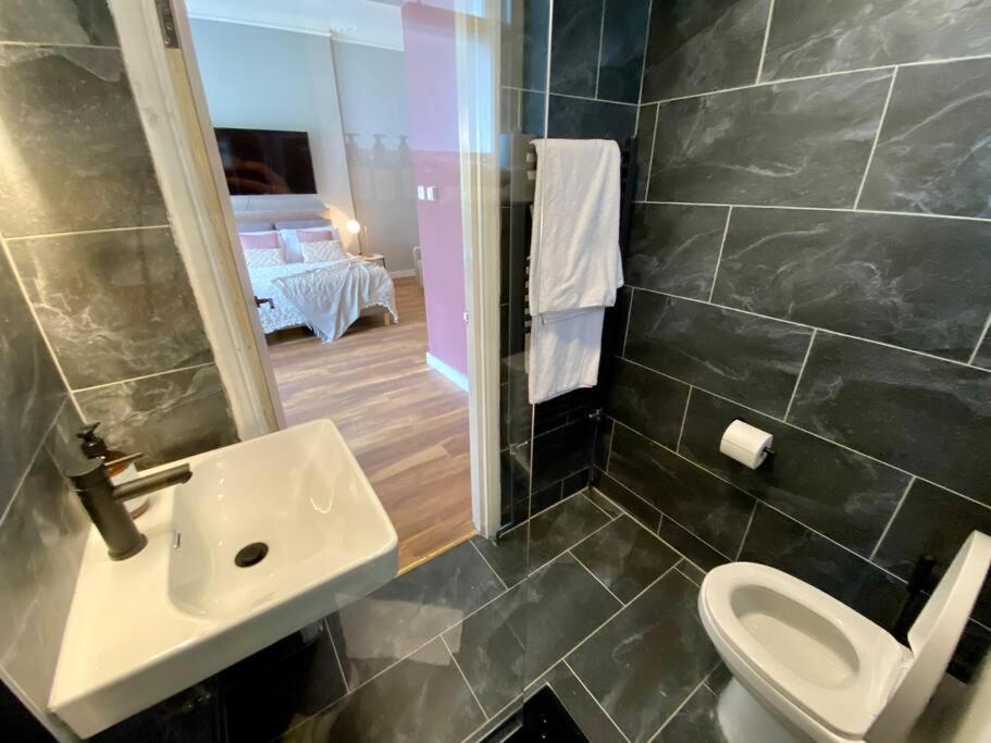 Studio For 3 Near Regents Park N5 London Ngoại thất bức ảnh
