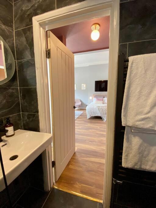 Studio For 3 Near Regents Park N5 London Ngoại thất bức ảnh